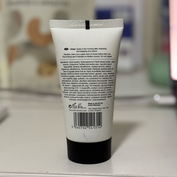 Avant "Intensive Redensifying Glycolic Acid" day moisturizer - Picture 3 of 5